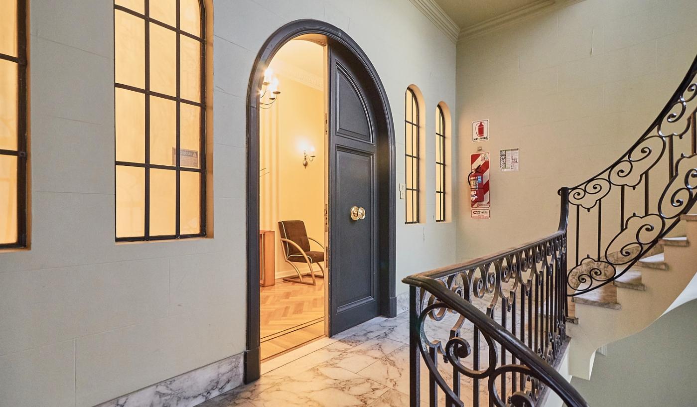 Impressive Five Bedroom Apartment in Chic Recoleta