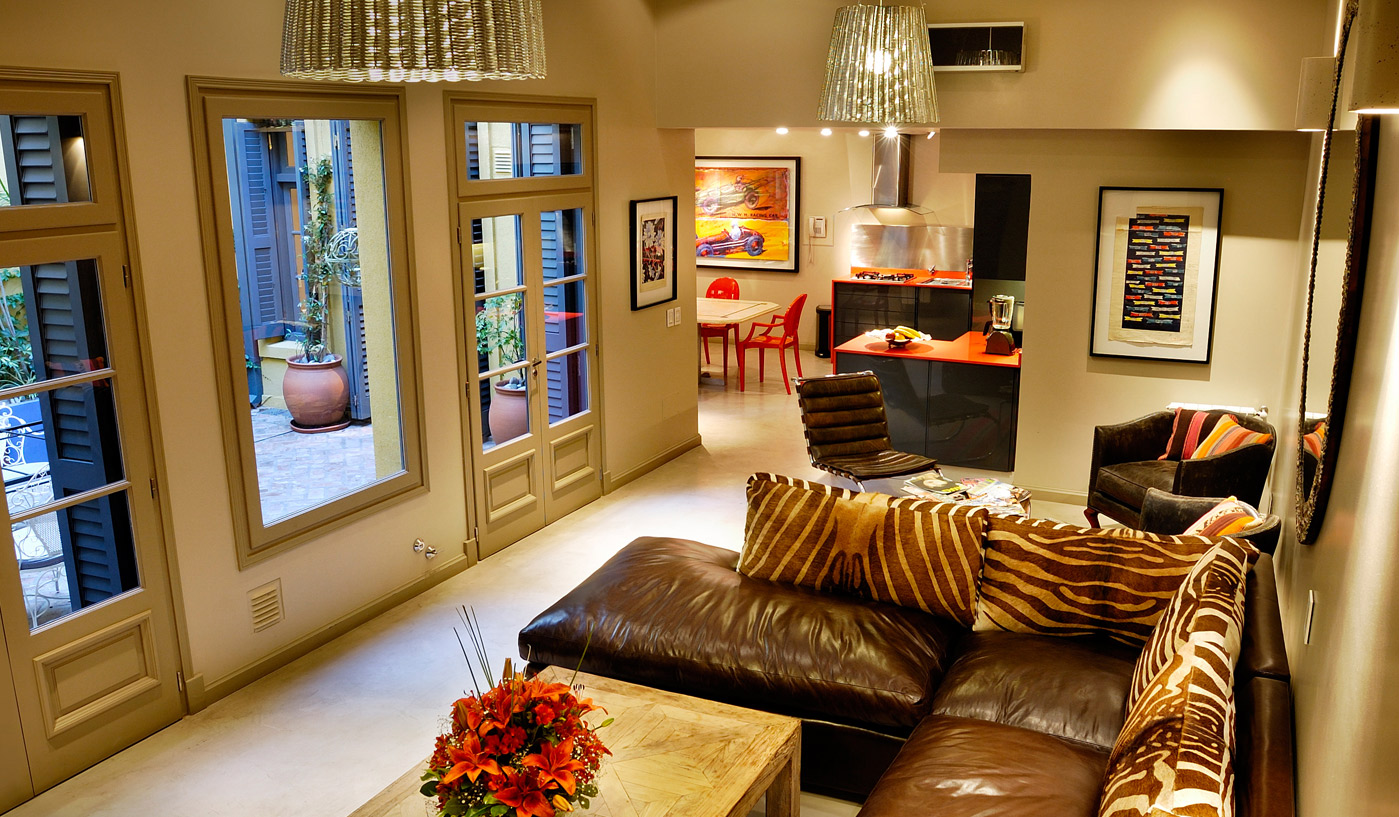 Majestic 3 Bedroom House with Private Courtyard and Pool