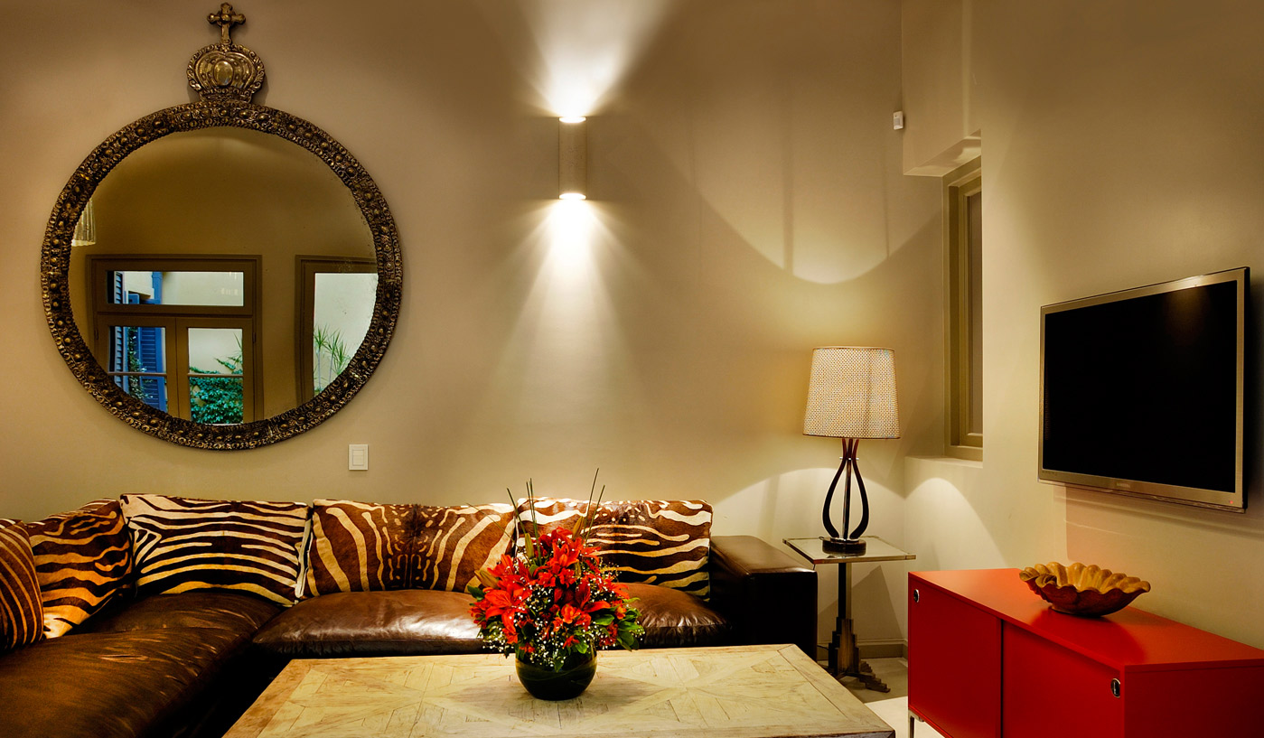 Majestic 3 Bedroom House with Private Courtyard and Pool