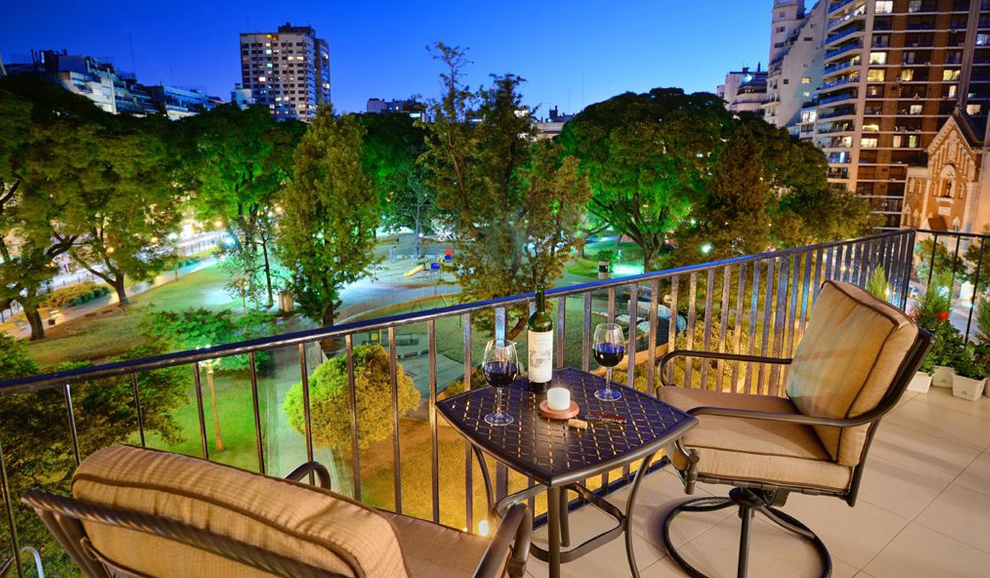 Luxury Two Bedroom Apartment With a View in the Heart of Recoleta