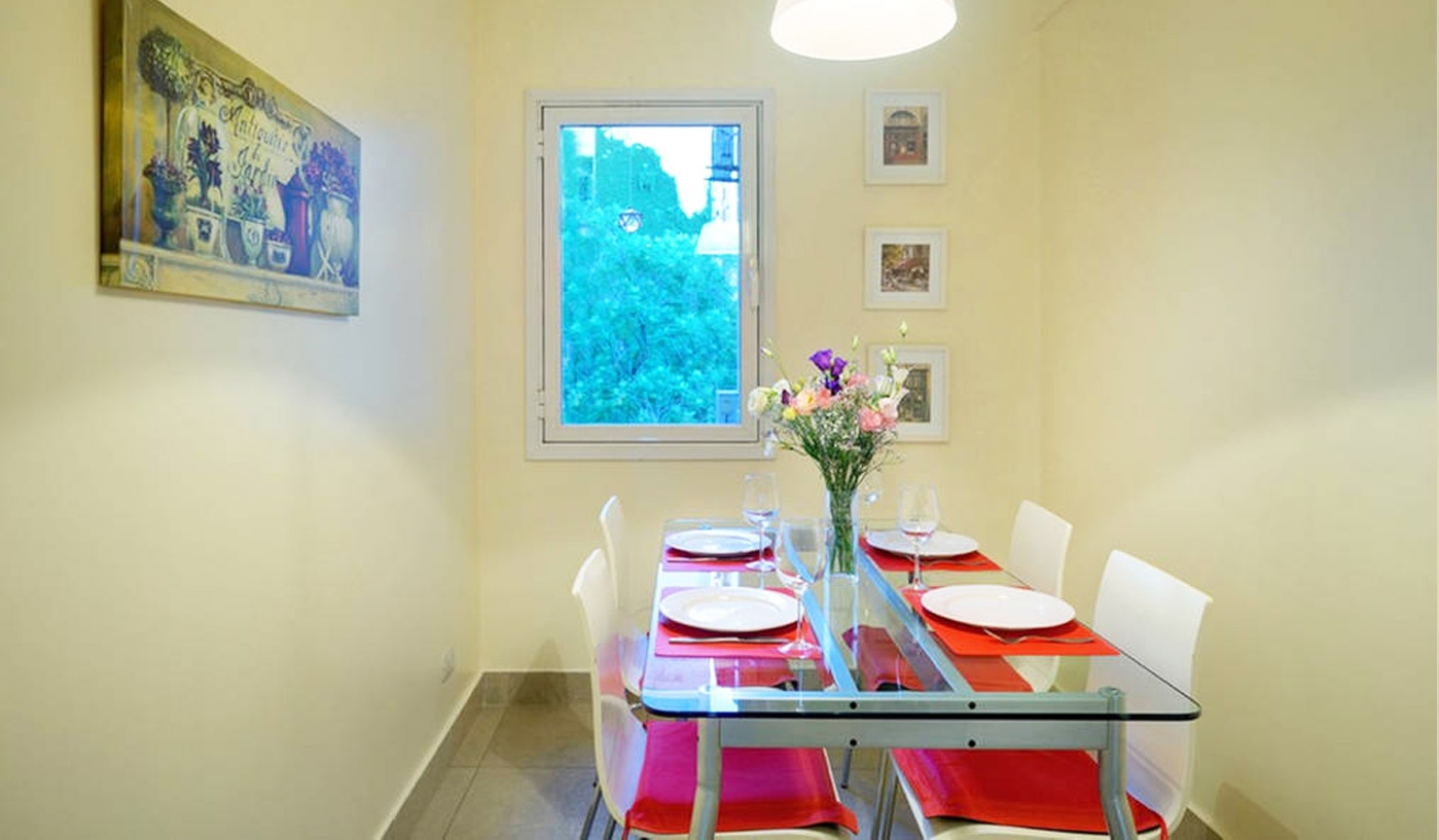 Luxury Two Bedroom Apartment With a View in the Heart of Recoleta