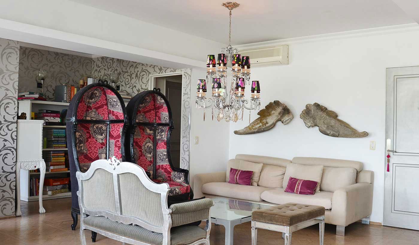 Funky Three Bedroom Penthouse with Private Terrace, BBQ and Pool