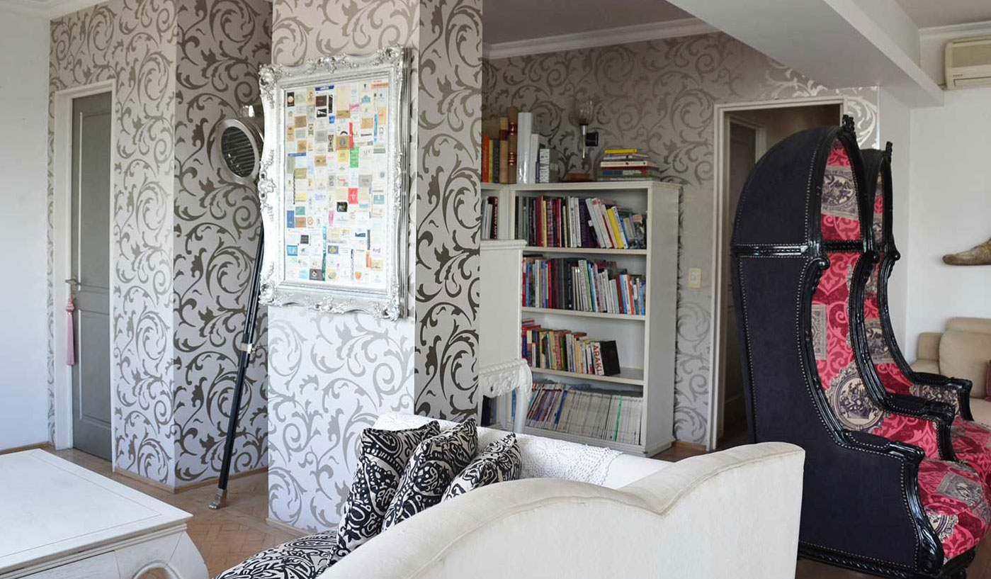 Funky Three Bedroom Penthouse with Private Terrace, BBQ and Pool